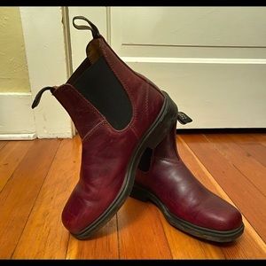 Blundstone Chelsea boot
